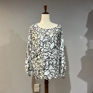 White House Black Market Blouse